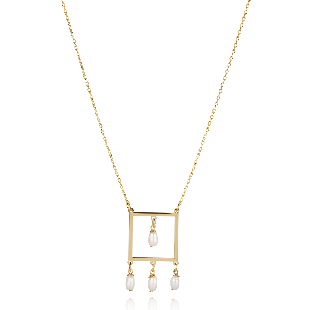 Plain Square Pearl Design Charm Necklace